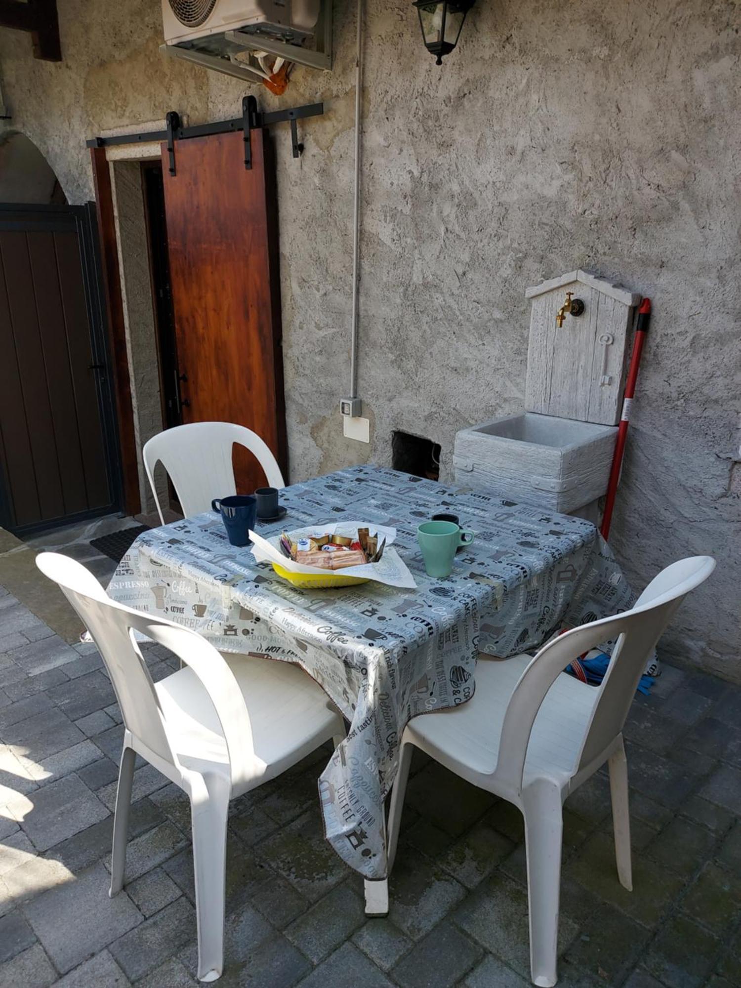 La Corte Di Nonno Gino Stresa Luaran gambar